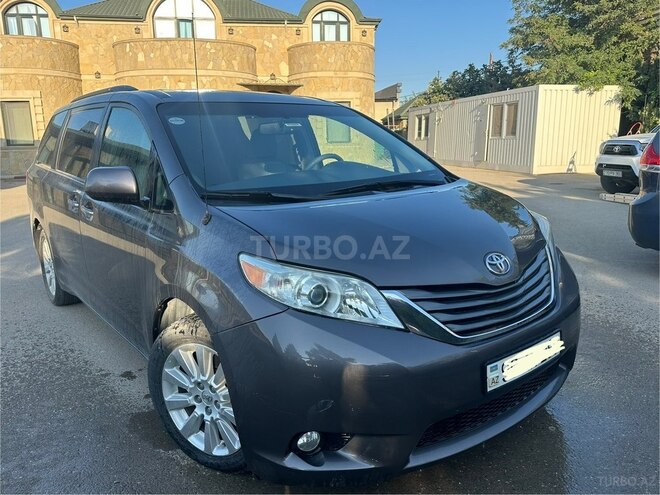 Toyota Sienna 2014, 123,000 km - 3.5 l - Bakı