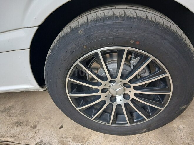 Mercedes  2009, 505,500 km - 2.1 l - Lənkəran