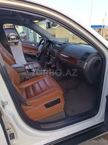 Volkswagen Touareg 2005, 233,000 km - 4.2 l - Bakı