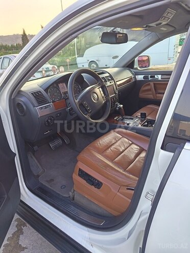 Volkswagen Touareg 2005, 233,000 km - 4.2 l - Bakı