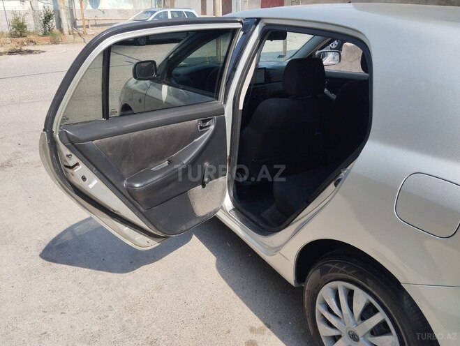 Toyota Corolla 2005, 367,000 km - 1.4 l - Sumqayıt