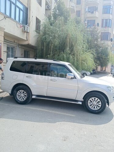 Mitsubishi Pajero 2012, 230,000 km - 3.2 л - Bakı