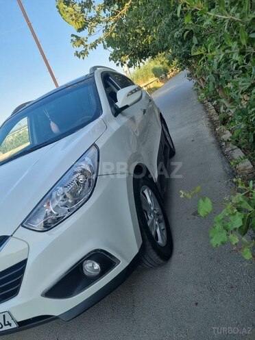Hyundai ix35 2011, 201,105 km - 2.0 л - Bakı