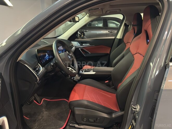 BMW  2025, 5,400 km - 0.0 l - Bakı