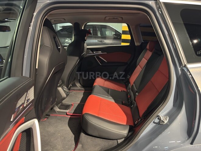 BMW  2025, 5,400 km - 0.0 l - Bakı