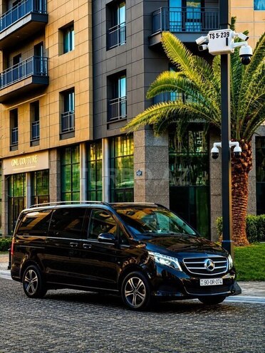 Mercedes V 250 2019, 266,000 km - 2.0 л - Bakı