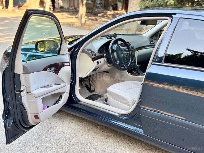 Mercedes E 280 2005, 251,000 km - 3.0 l - Bakı