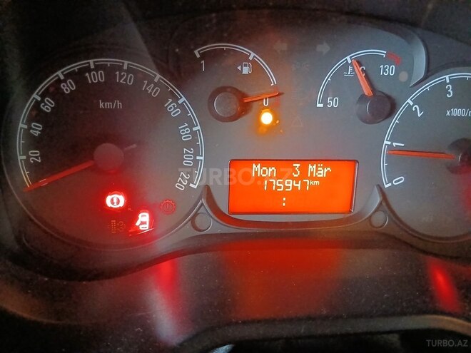 Opel Combo 2015, 176,000 km - 1.3 l - Bakı