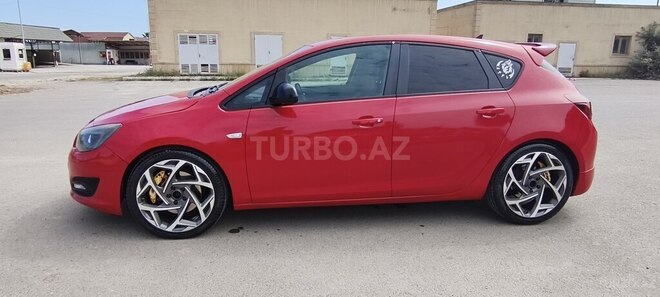 Opel Astra 2014, 228,947 km - 2.0 l - Neftçala