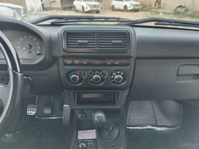 LADA (VAZ) Niva 2023, 27,000 km - 1.7 l - Bakı