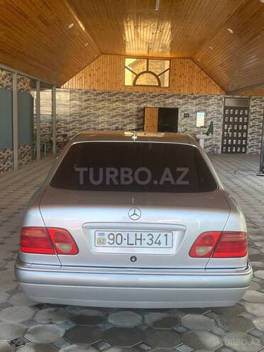 Mercedes E 240 1999, 351,323 km - 2.4 l - Zərdab