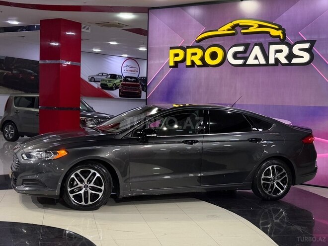 Ford Fusion (North America) 2015, 280,000 km - 1.5 л - Bakı