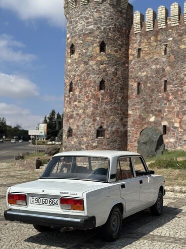 LADA (VAZ) 2107 2010, 75,000 km - 1.6 л - Tovuz