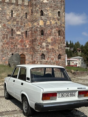 LADA (VAZ) 2107 2010, 75,000 km - 1.6 л - Tovuz