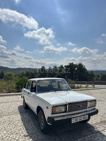 LADA (VAZ) 2107 2010, 75,000 km - 1.6 л - Tovuz