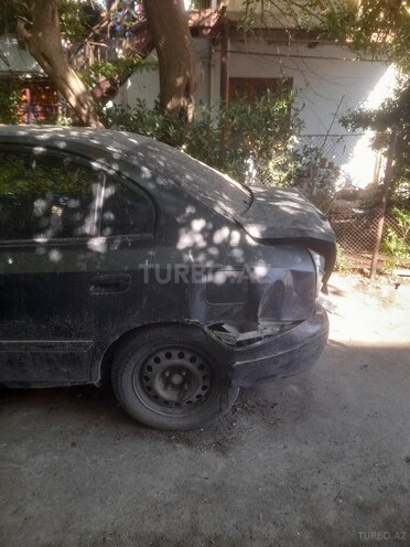Hyundai Elantra 2004, 252,000 km - 2.0 л - Bakı
