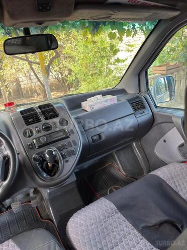 Mercedes  2001, 425,000 km - 2.1 l - Qazax