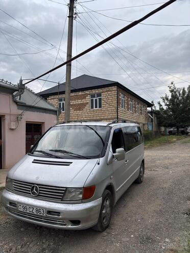 Mercedes  2001, 425,000 km - 2.1 l - Qazax