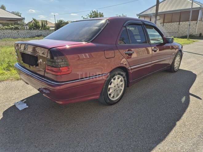 Mercedes C 220 1999, 450,000 km - 2.2 l - Ağstafa