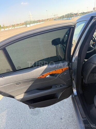 Mercedes E 220 2006, 164,000 km - 2.2 l - Bakı