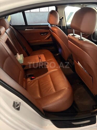 BMW 528 2014, 304,000 km - 2.0 l - Bakı