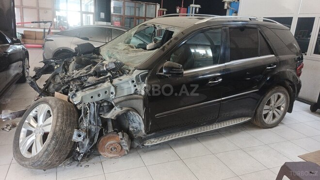 Mercedes ML 350 4MATIC 2011, 120,000 km - 3.0 l - Bakı