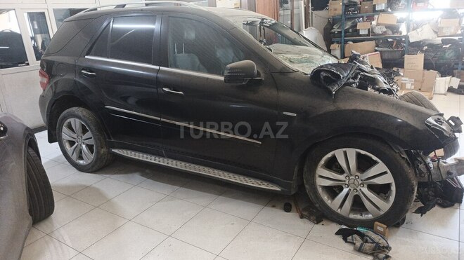 Mercedes ML 350 4MATIC 2011, 120,000 km - 3.0 l - Bakı