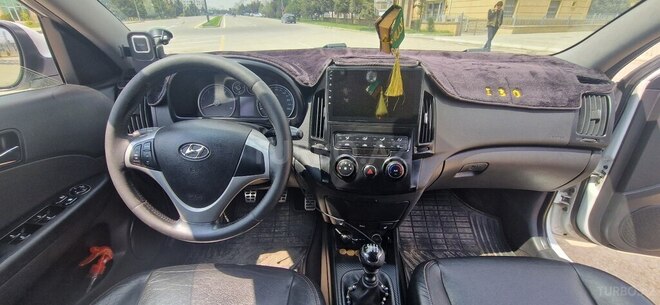 Hyundai i30 2009, 343,000 km - 1.6 l - Bakı