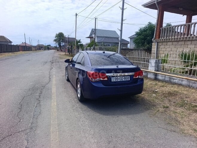 Chevrolet Cruze 2013, 342,000 km - 1.4 l - Astara