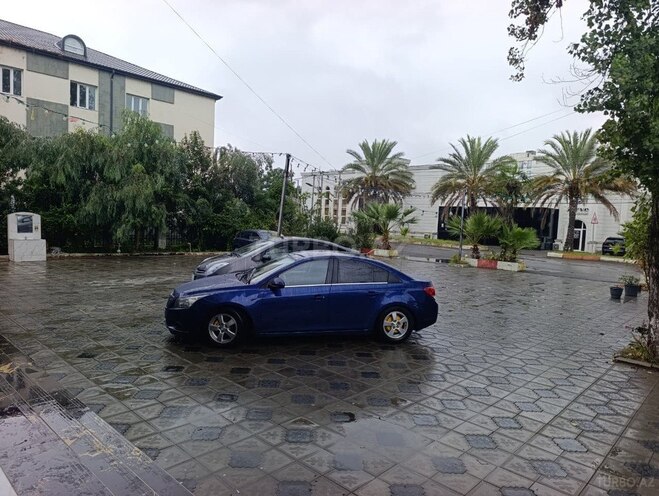 Chevrolet Cruze 2013, 342,000 km - 1.4 l - Astara