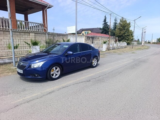 Chevrolet Cruze 2013, 342,000 km - 1.4 l - Astara
