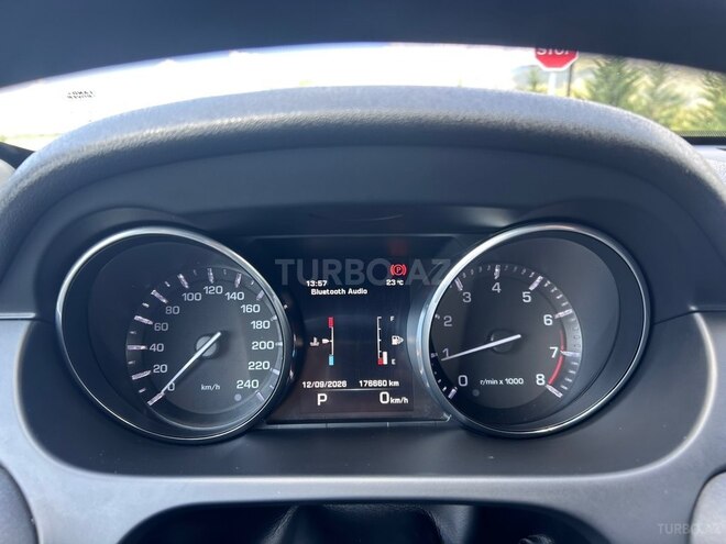Land Rover Discovery Sport 2016, 176,000 km - 2.0 l - Bakı