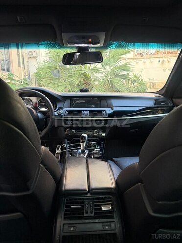 BMW 528 2012, 330,000 km - 2.0 l - Bakı
