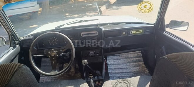LADA (VAZ) 2107 2001, 128,000 km - 1.6 л - Bakı