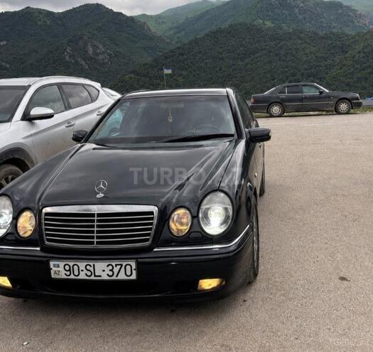 Mercedes E 230 1997, 200,000 km - 2.3 l - Bakı