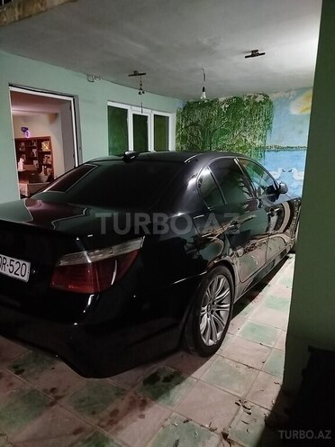 BMW 525 2007, 250,000 km - 3.0 л - Bakı