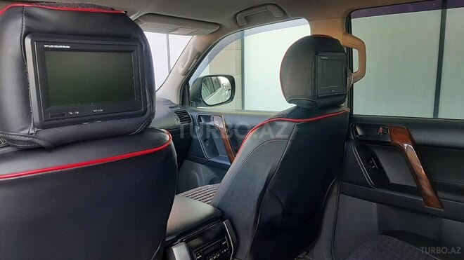 Toyota Land Cruiser Prado 2011, 130,000 km - 2.7 л - Bakı