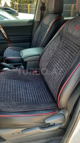 Toyota Land Cruiser Prado 2011, 130,000 km - 2.7 л - Bakı