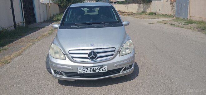 Mercedes B 170 2007, 136,000 km - 1.7 л - Naxçıvan