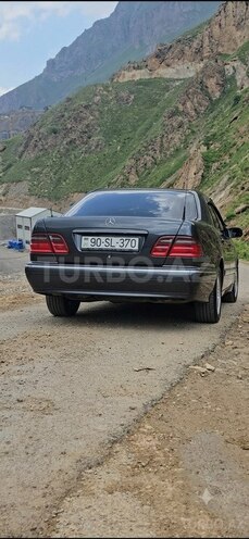Mercedes E 230 1997, 200,000 km - 2.3 l - Bakı