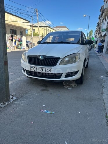 Skoda Fabia 2012, 387,088 km - 1.2 l - Bakı