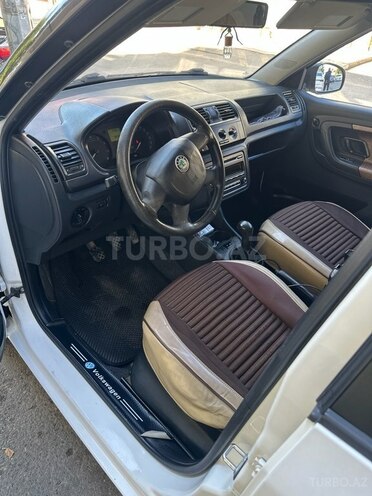 Skoda Fabia 2012, 387,088 km - 1.2 l - Bakı