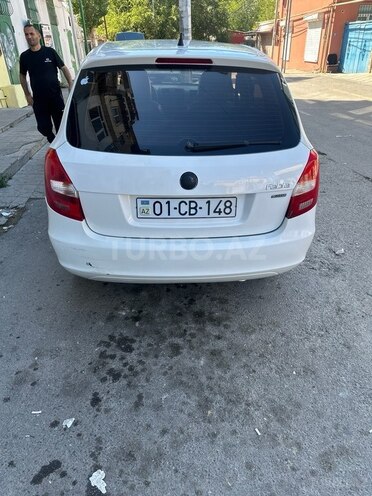 Skoda Fabia 2012, 387,088 km - 1.2 l - Bakı
