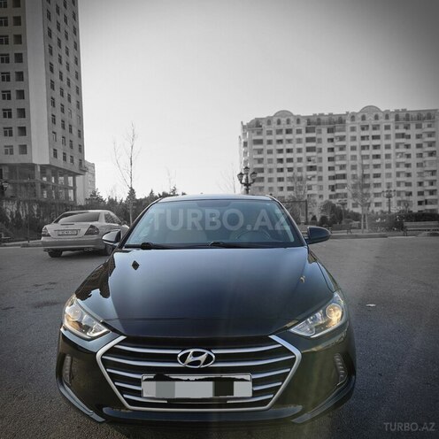 Hyundai Elantra 2018, 167,000 km - 2.0 l - Bakı