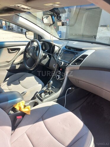Hyundai Elantra 2016, 174,033 km - 2.0 l - Bakı