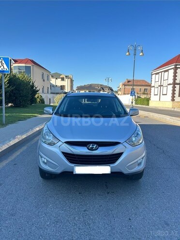 Hyundai ix35 2010, 256,000 km - 2.0 l - Bakı