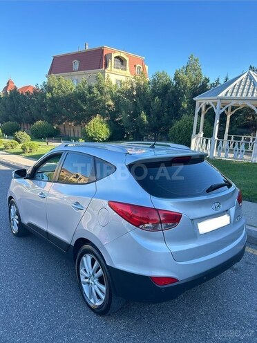 Hyundai ix35 2010, 256,000 km - 2.0 l - Bakı
