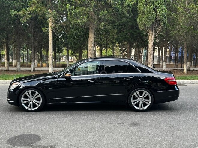 Mercedes E 250 2010, 203,100 km - 1.8 l - Bakı