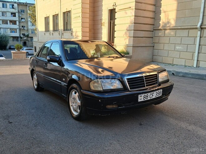 Mercedes C 180 1999, 276,122 km - 1.8 l - Bakı