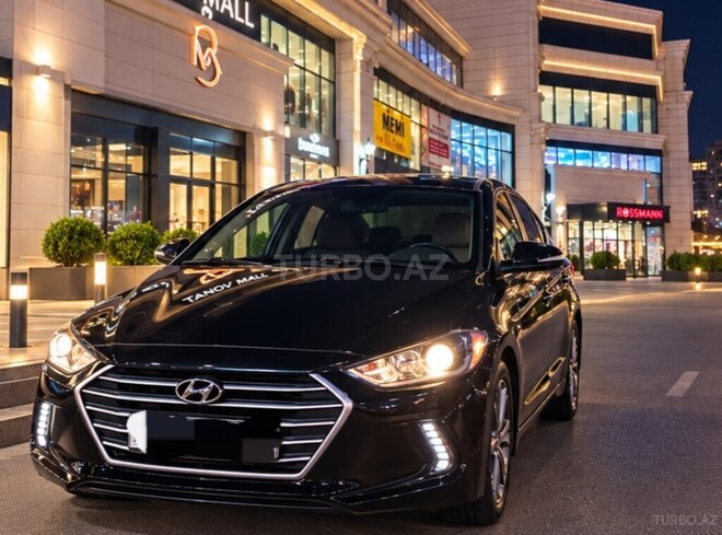 Hyundai Elantra 2018, 167,000 km - 2.0 l - Bakı